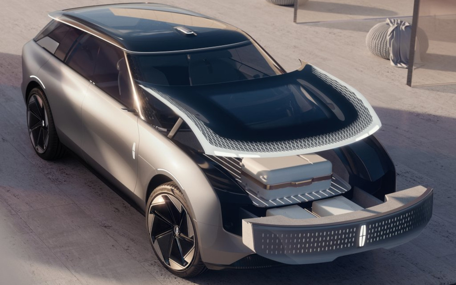 Comparison Lincoln Star 2025 Vs Toyota Highlander XLE 2023 SUV 